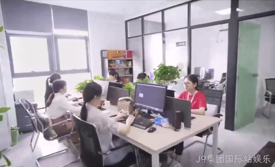 参考深圳J9集团国际站娱乐小程序开发公司落地案例，能帮商家避开哪些开发误区？